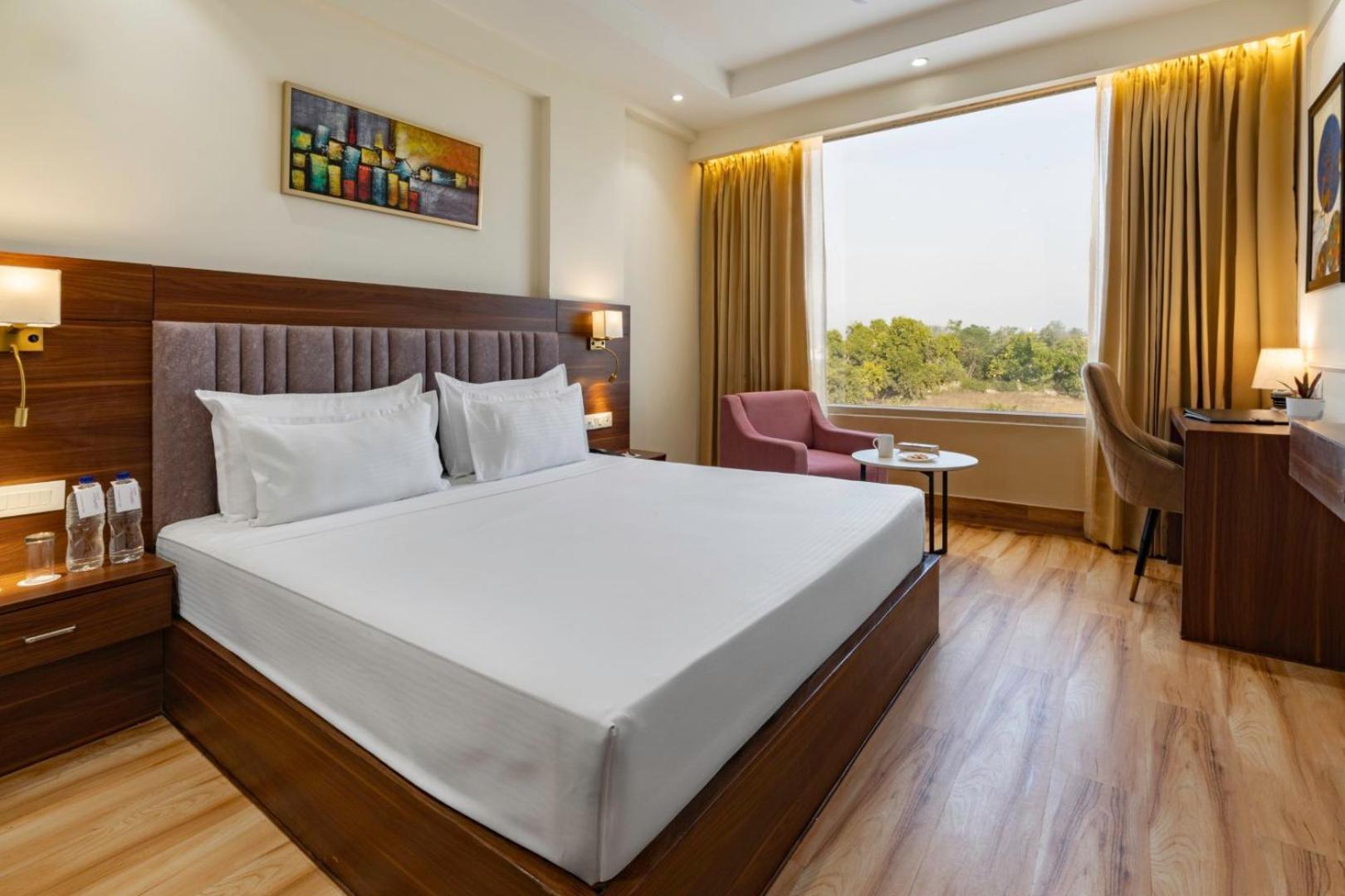 Clarks Inn Suites Agra Near Tajmahal Luaran gambar